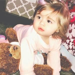 Meet your Posher, Alicia